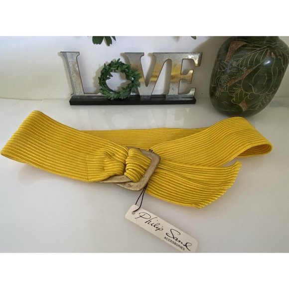 Vintage 80s Yellow Wearable Art Gold Double Buckle 33\